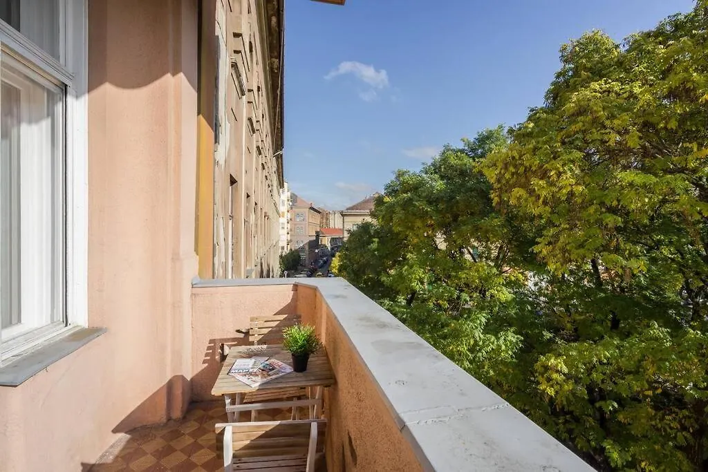 Klauzal Garden City Apartments Budapest